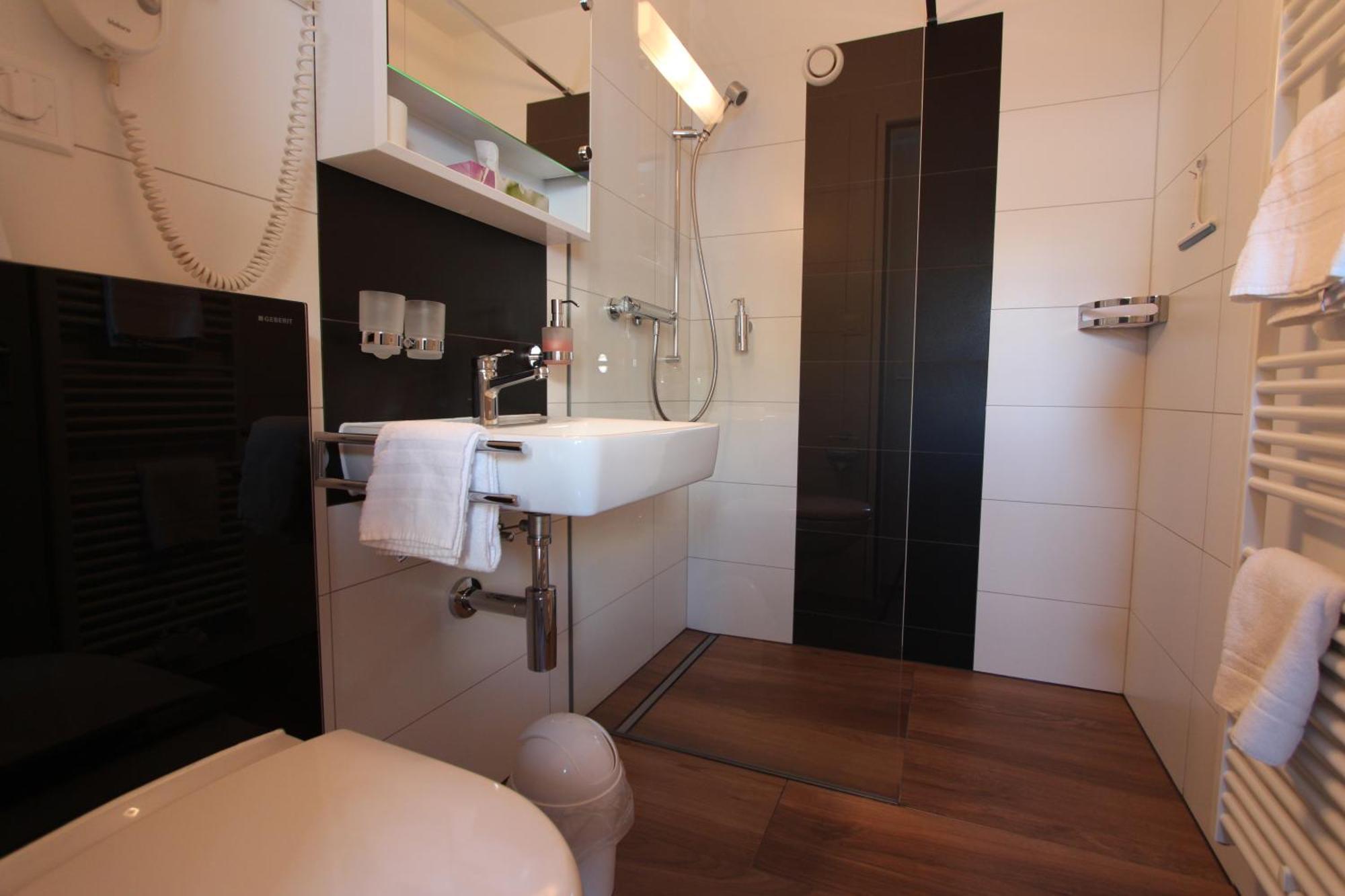Hotel Al Rom Tschierv Quarto foto