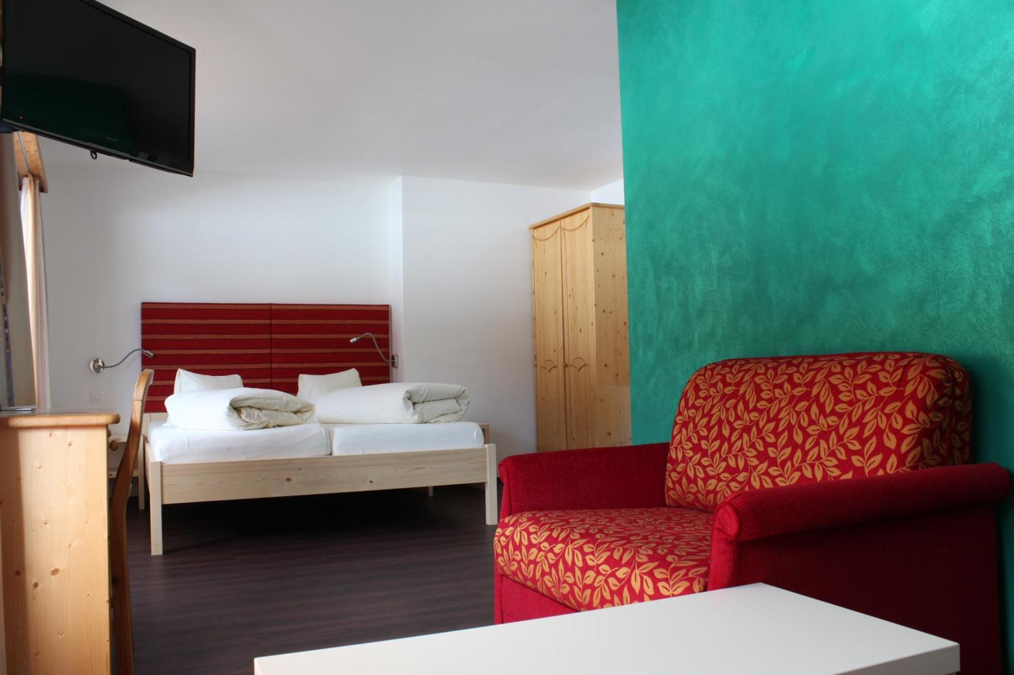 Hotel Al Rom Tschierv Quarto foto