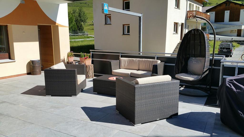 Hotel Al Rom Tschierv Exterior foto